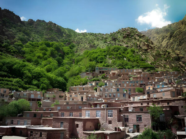 روستای نگل و جاهای دیدنی آن