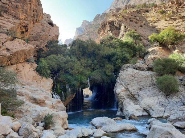 آبشار آب ملخ سمیرم اصفهان