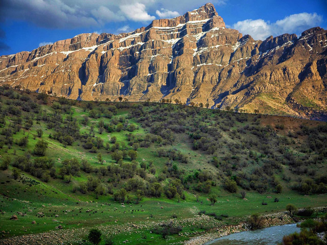 جاهای دیدنی الیگودرز